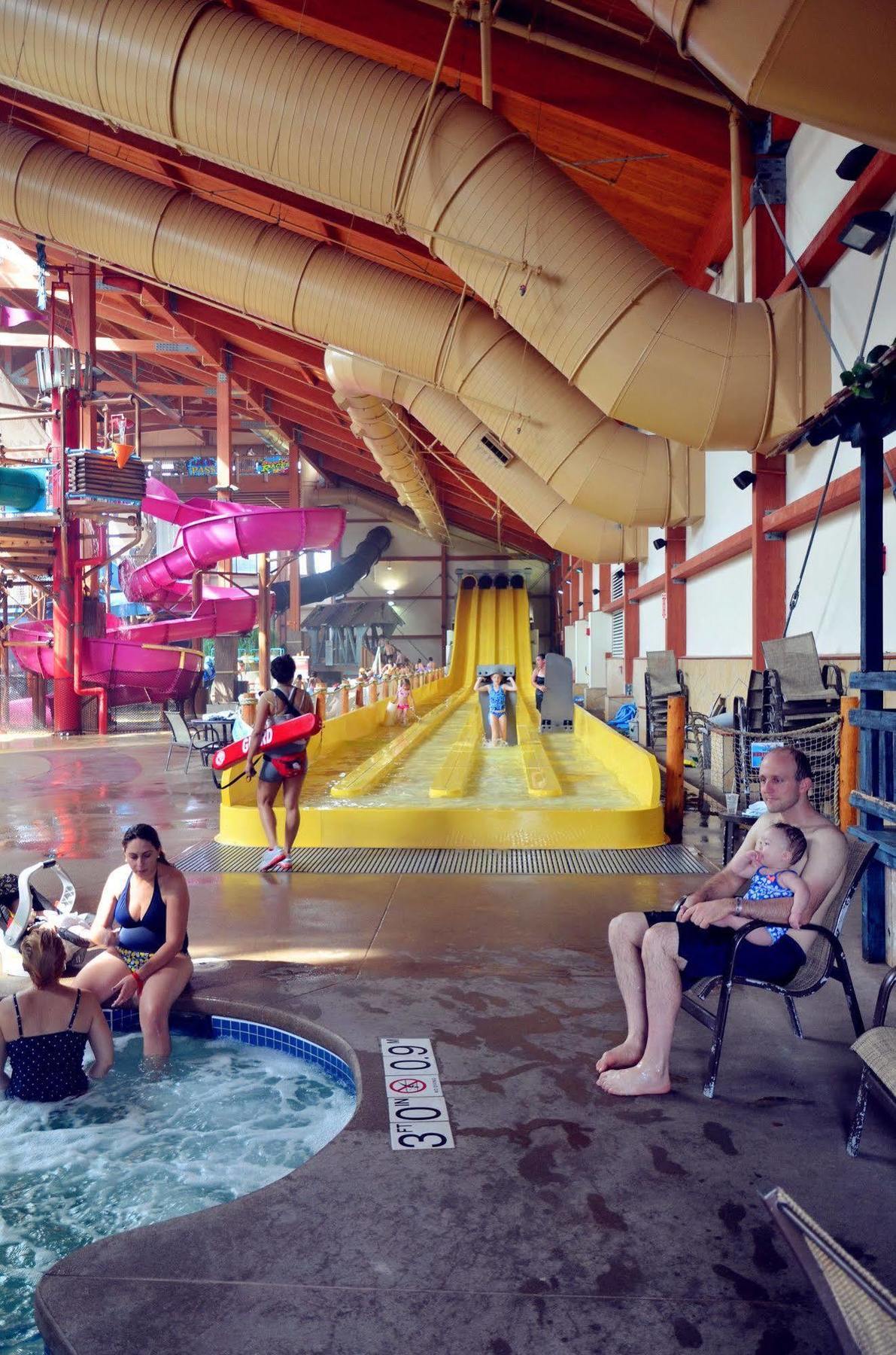 كولومبوس Fort Rapids Indoor Waterpark Resort المظهر الخارجي الصورة